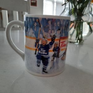 Tim horton coffee cup winning gold